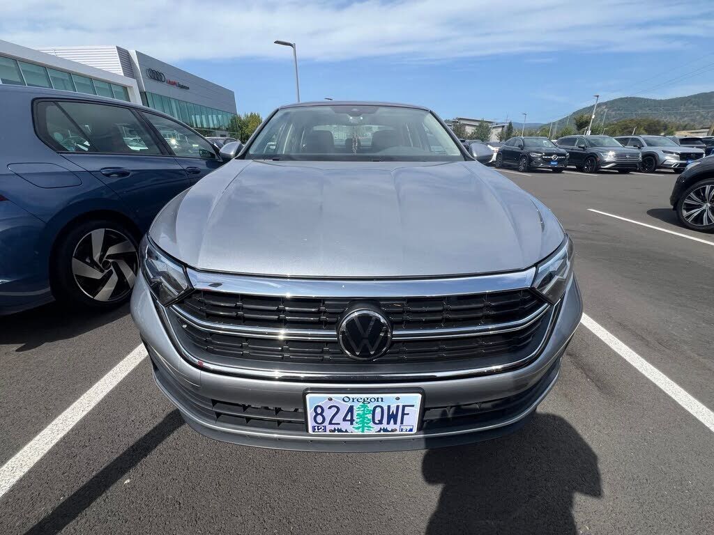 2024 VOLKSWAGEN Jetta