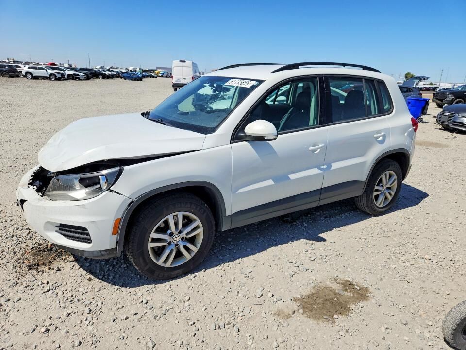 2016 VOLKSWAGEN Tiguan