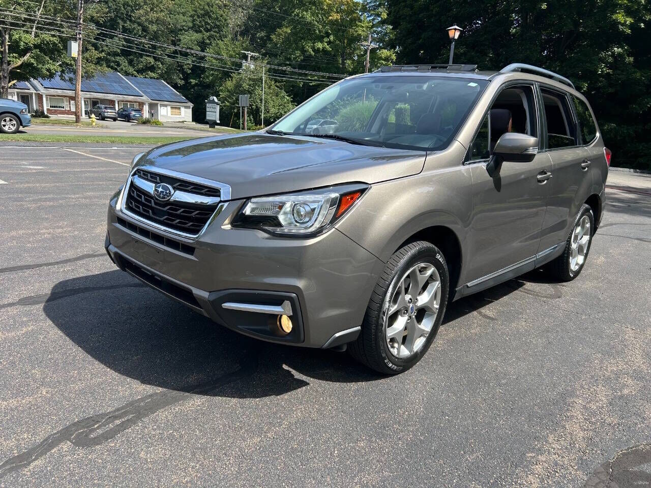 2017 SUBARU Forester