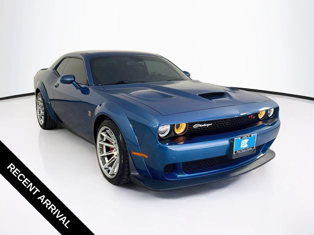 2020 DODGE Challenger