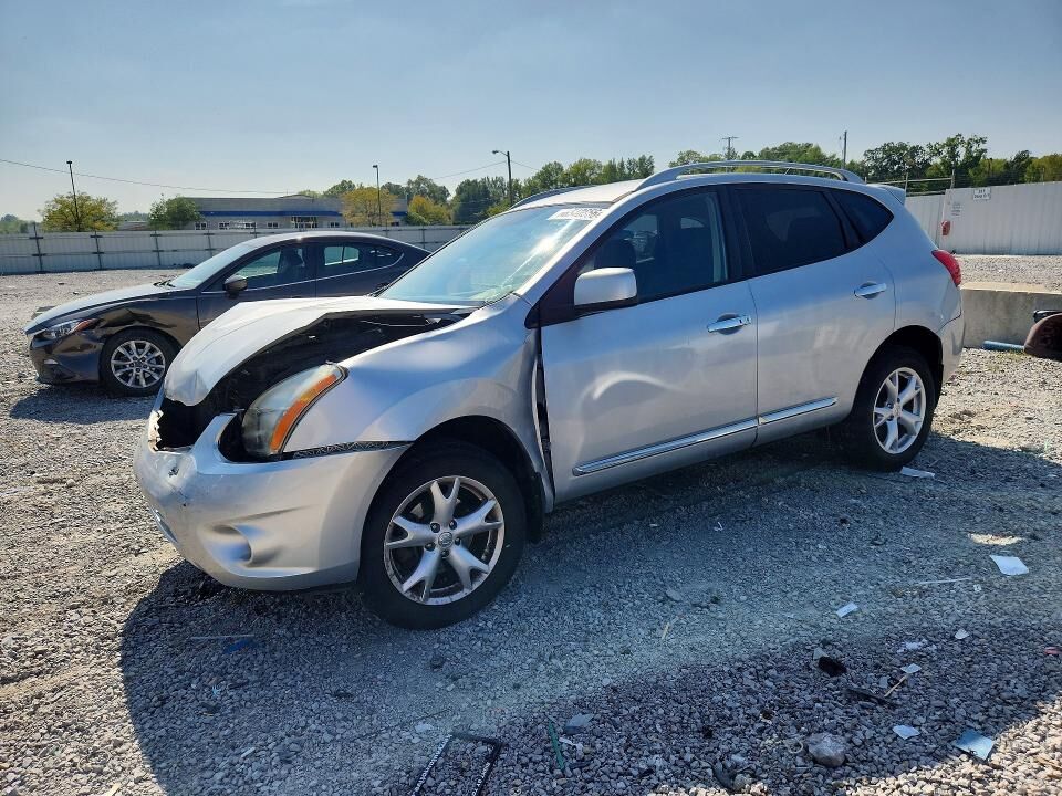 2011 NISSAN Rogue