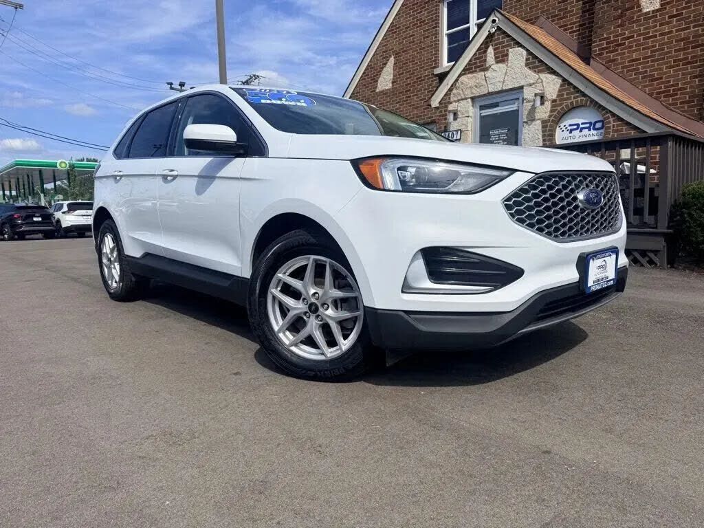 2024 FORD Edge