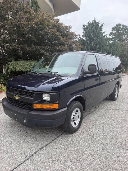 2013 CHEVROLET Express