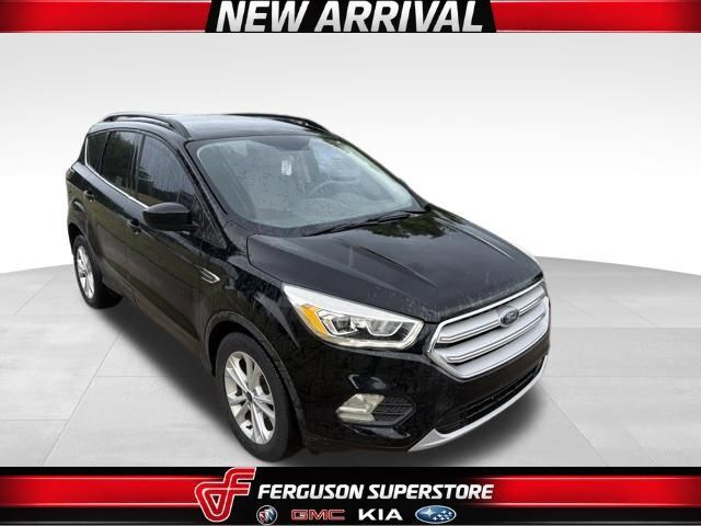 2017 FORD Escape