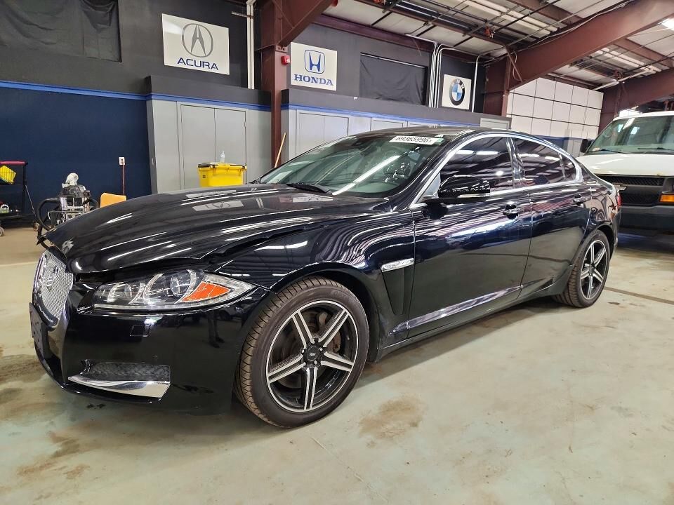 2013 JAGUAR XF