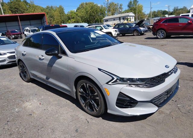 2021 KIA K5