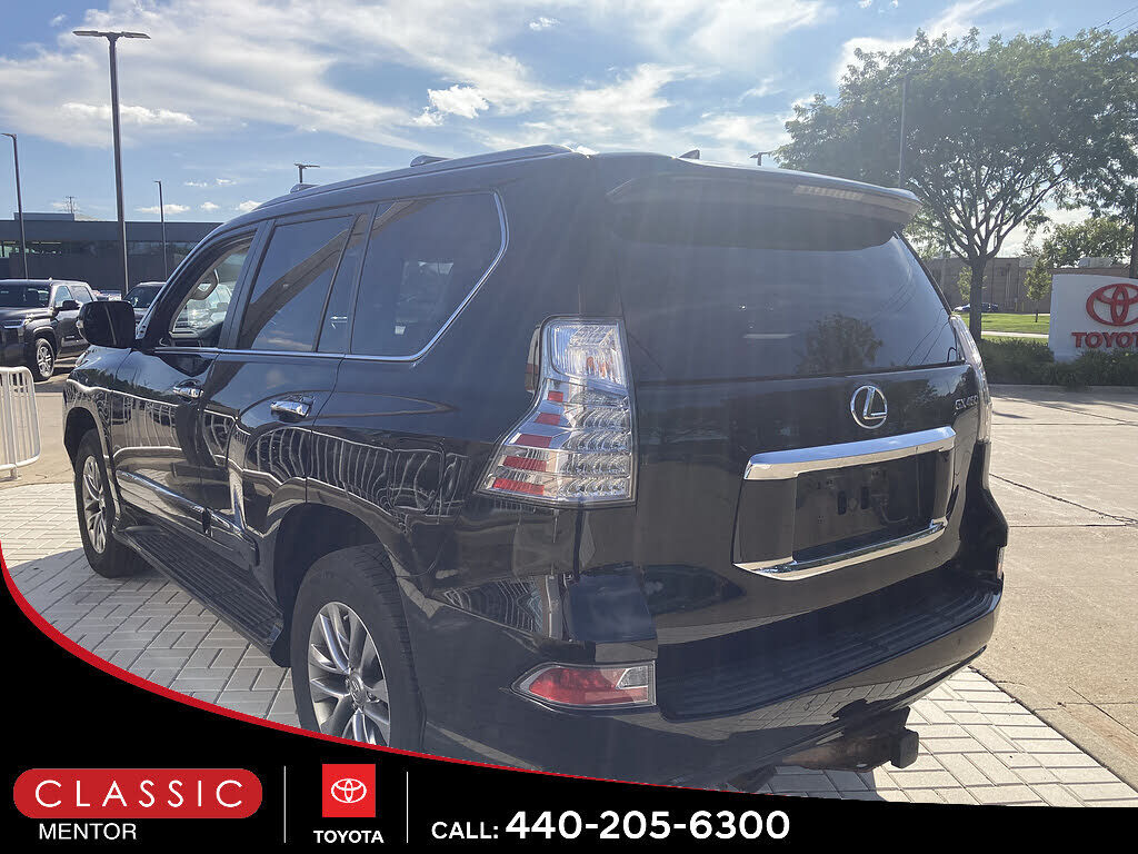 2017 LEXUS GX