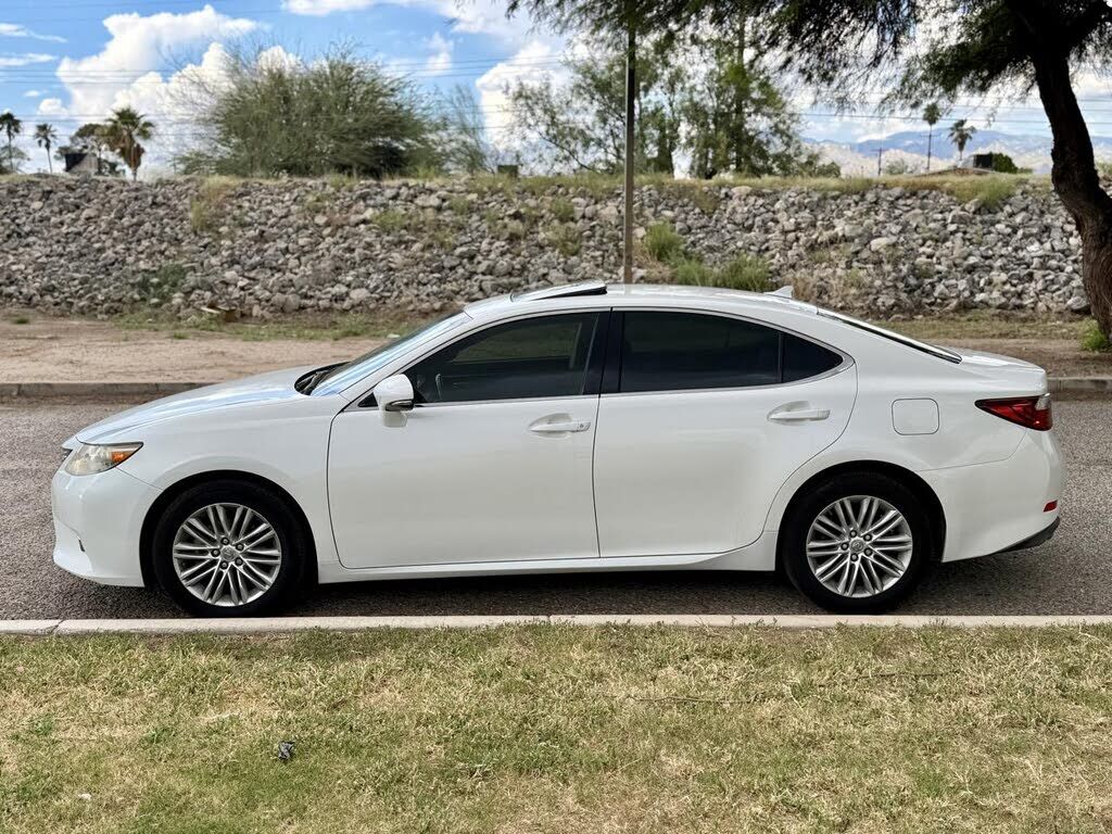 2013 Lexus ES