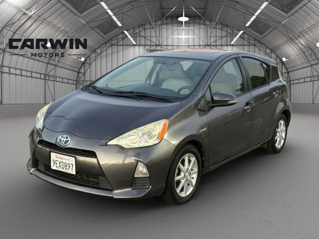 2012 TOYOTA Prius