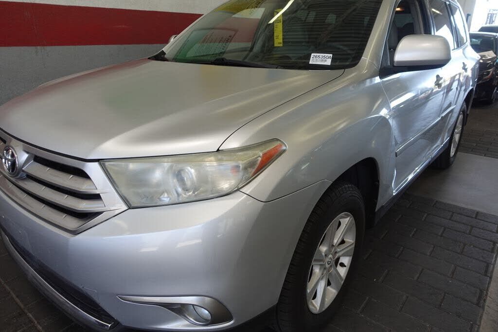 2012 TOYOTA Highlander
