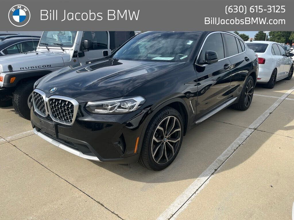 2022 BMW X4
