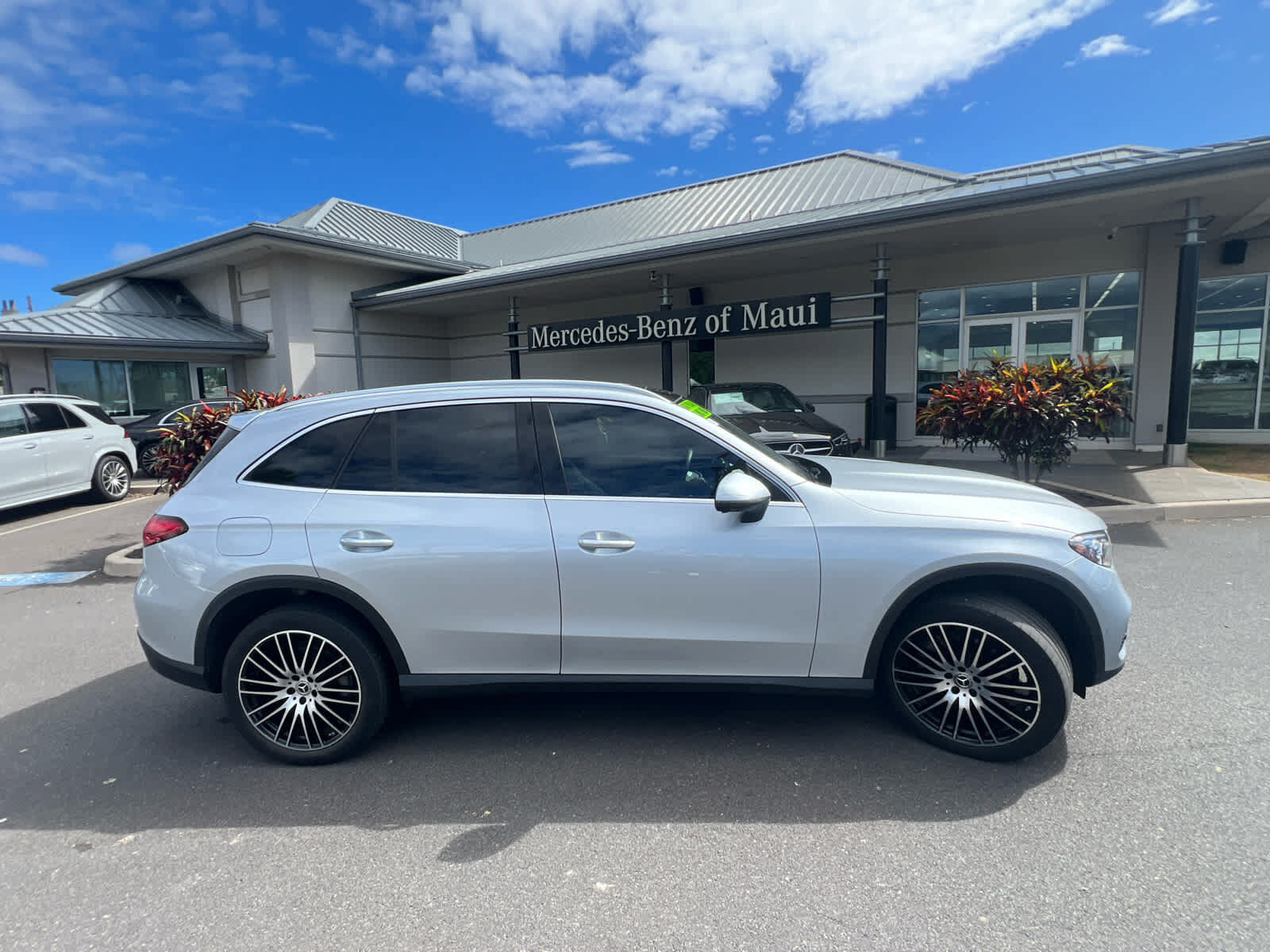 2023 Mercedes-Benz GLC-Class