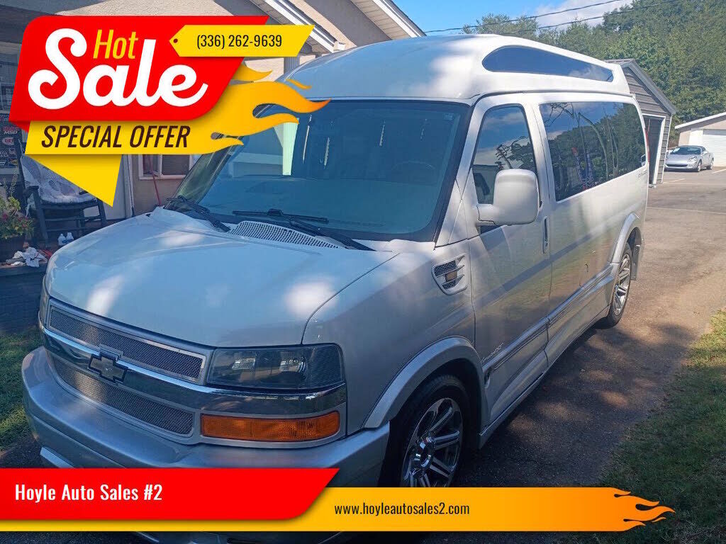 2017 CHEVROLET Express