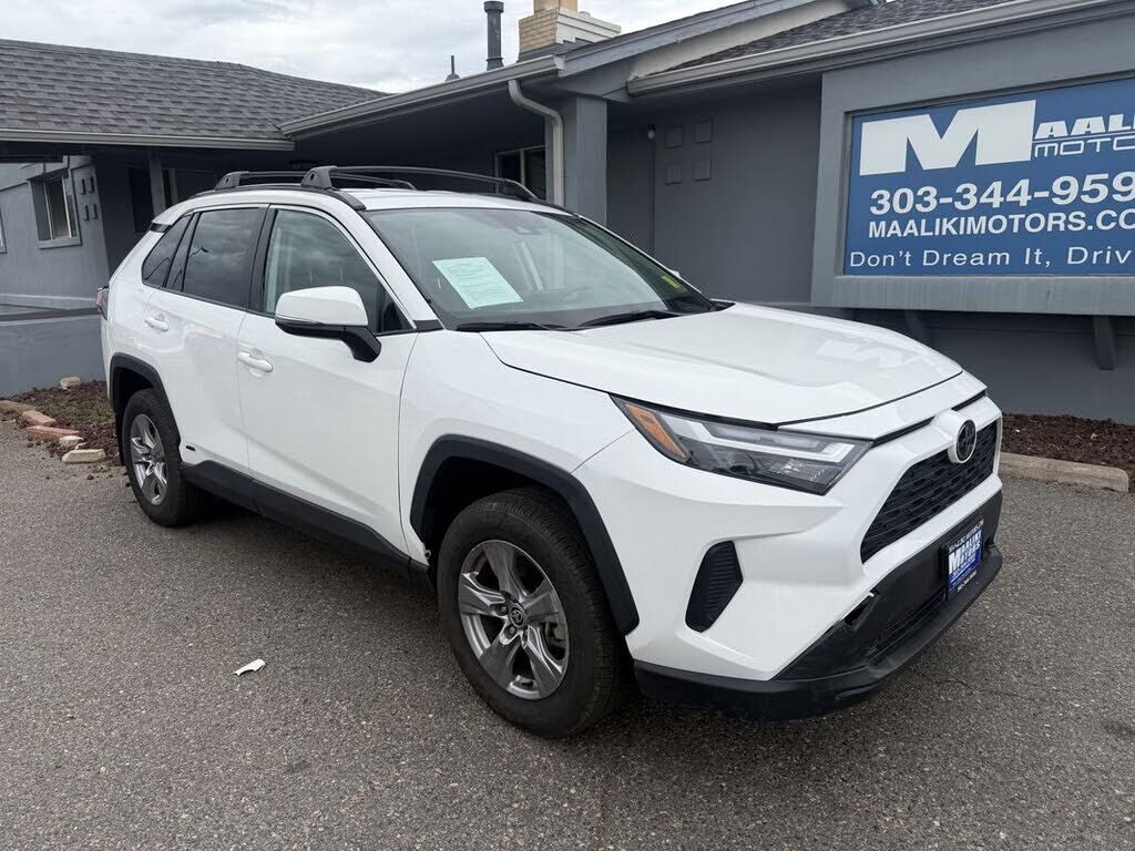 2025 TOYOTA RAV4