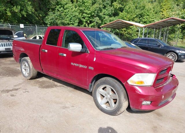 2012 DODGE Ram