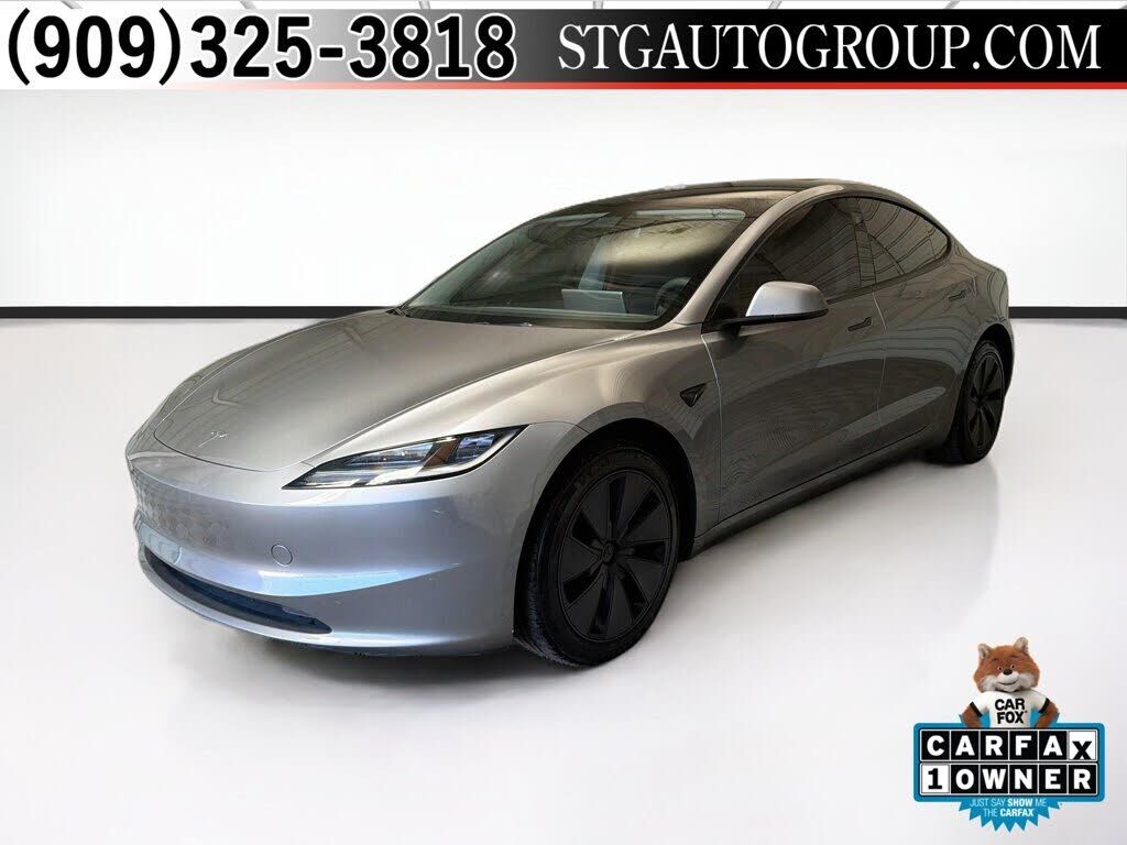 2025 TESLA Model 3