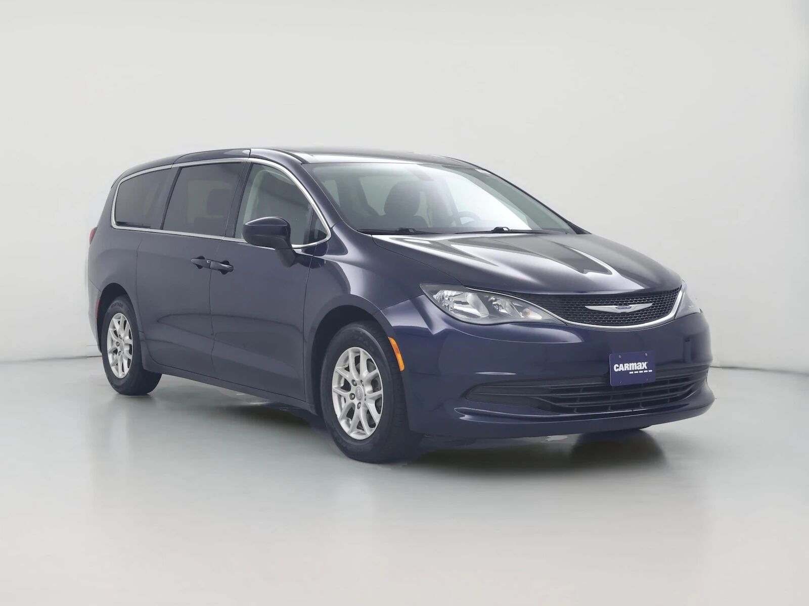 2020 CHRYSLER Voyager
