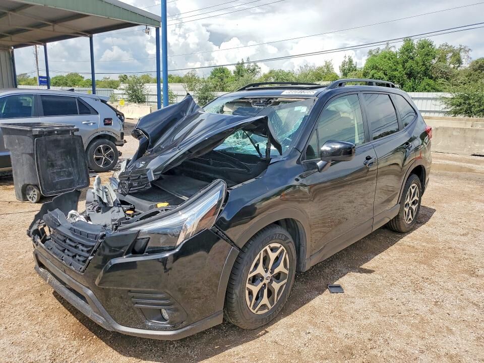 2024 SUBARU Forester