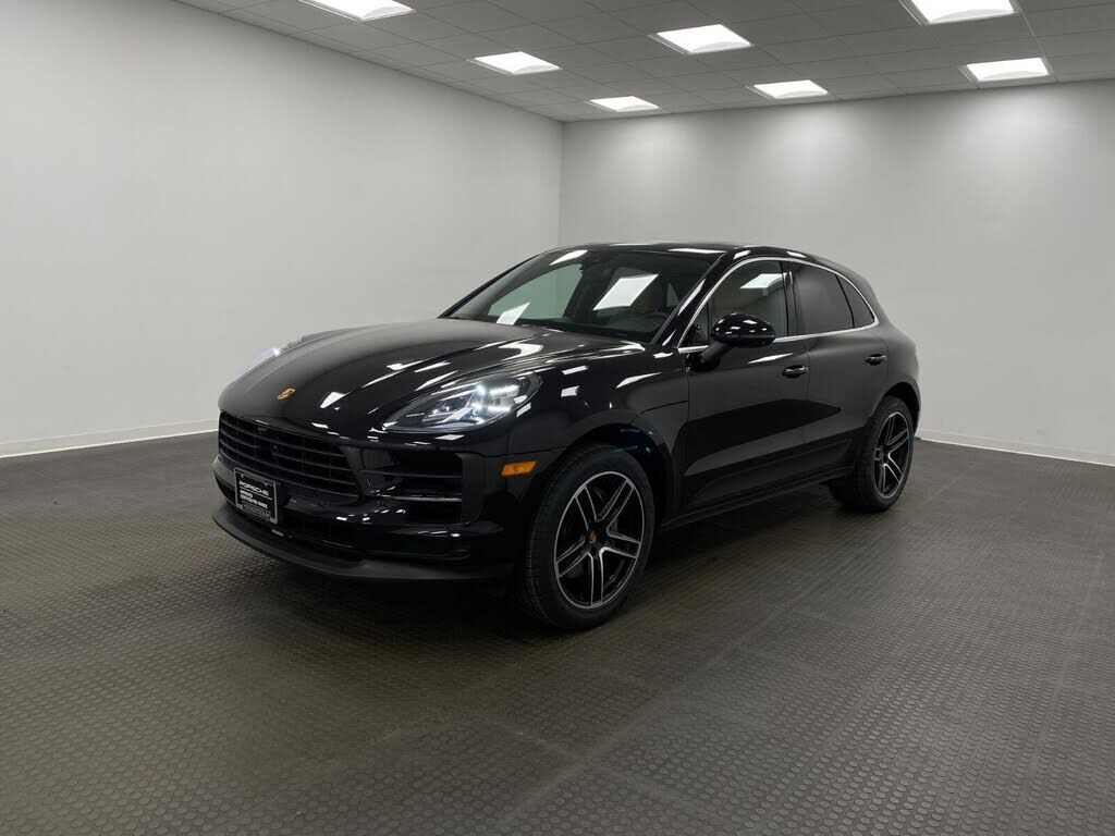 2021 PORSCHE Macan