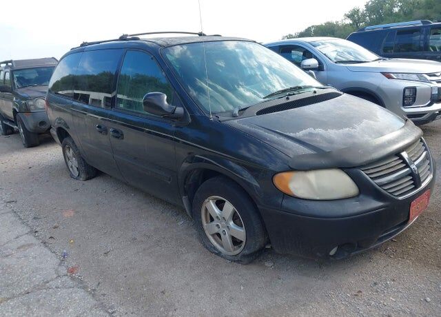 2005 DODGE Caravan