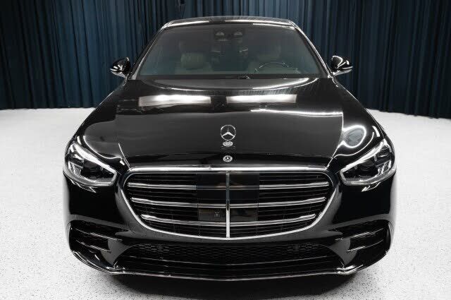 2025 Mercedes-Benz S-Class