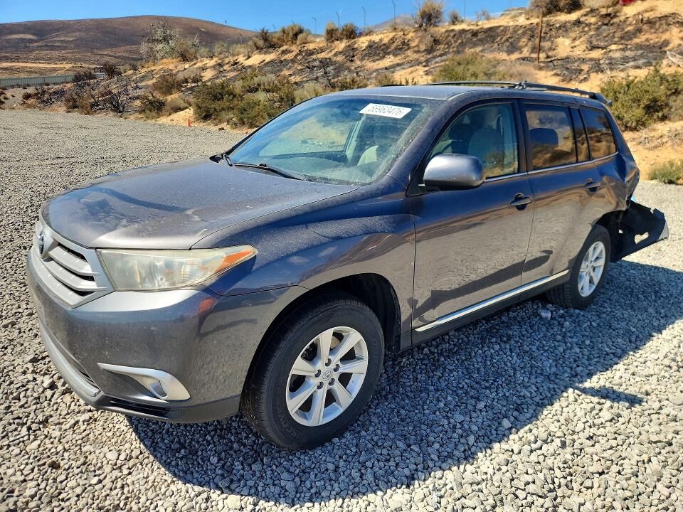 2011 TOYOTA Highlander