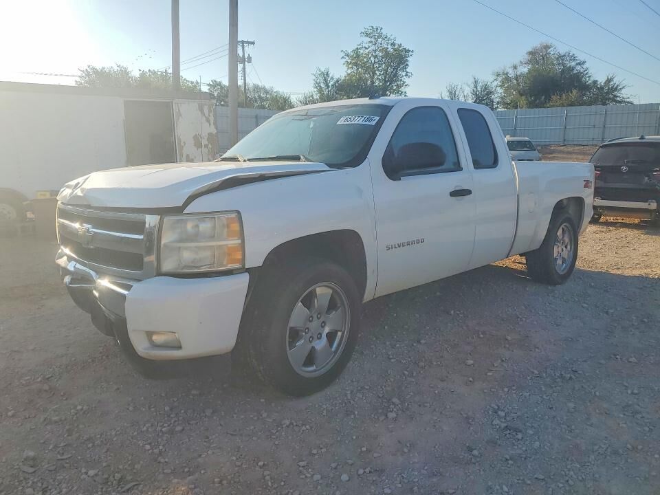 2011 CHEVROLET Silverado
