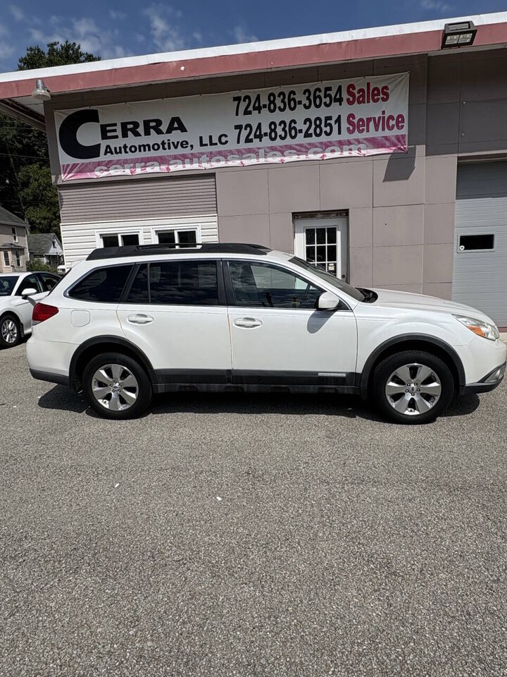 2012 SUBARU Outback