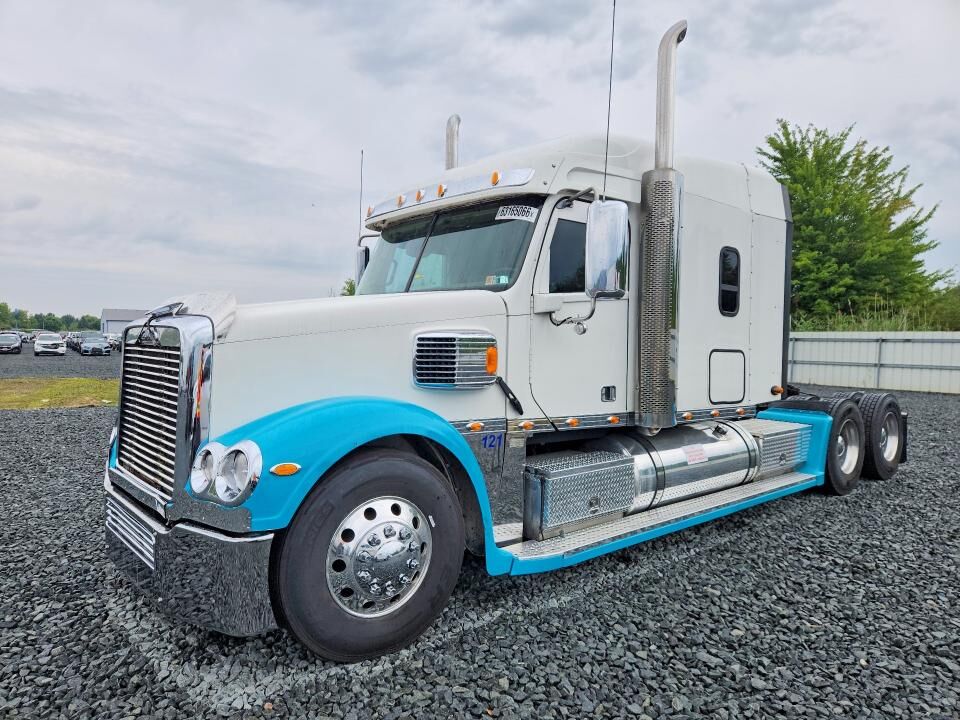 2013 FREIGHTLINER Coronado