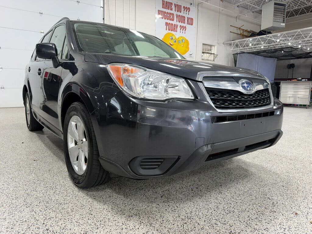 2014 SUBARU Forester