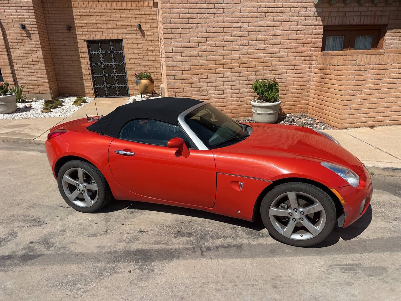2008 PONTIAC Solstice