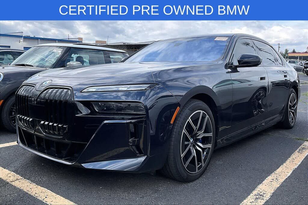 2023 BMW i7