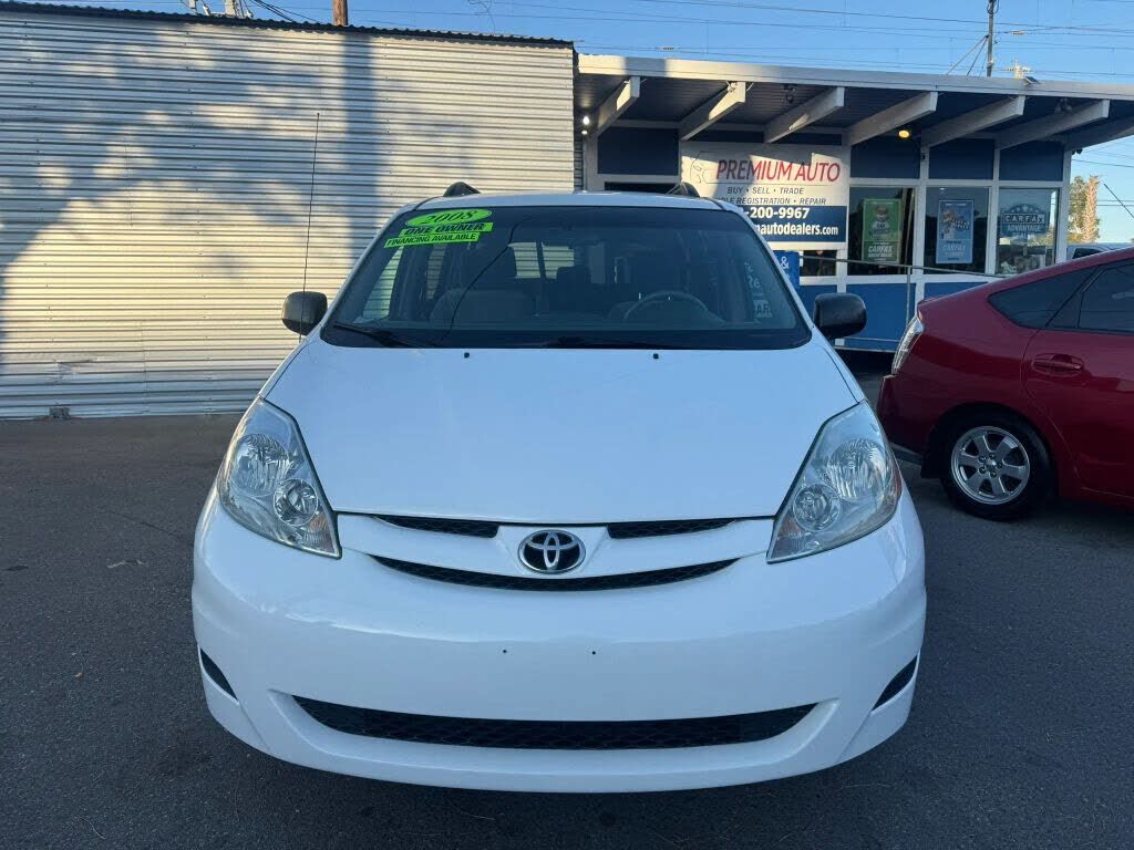 2008 TOYOTA Sienna