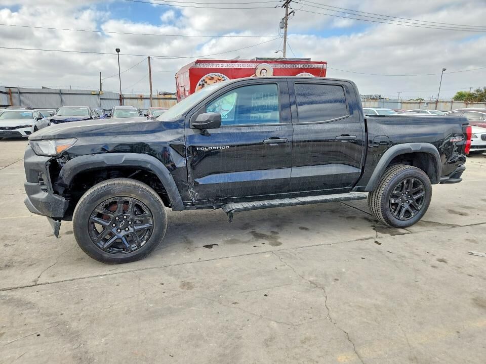2023 CHEVROLET Colorado