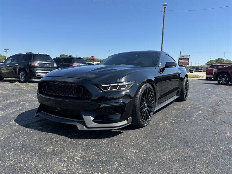 2016 FORD Mustang