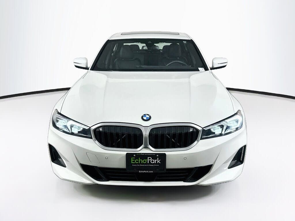 2026 BMW 330i