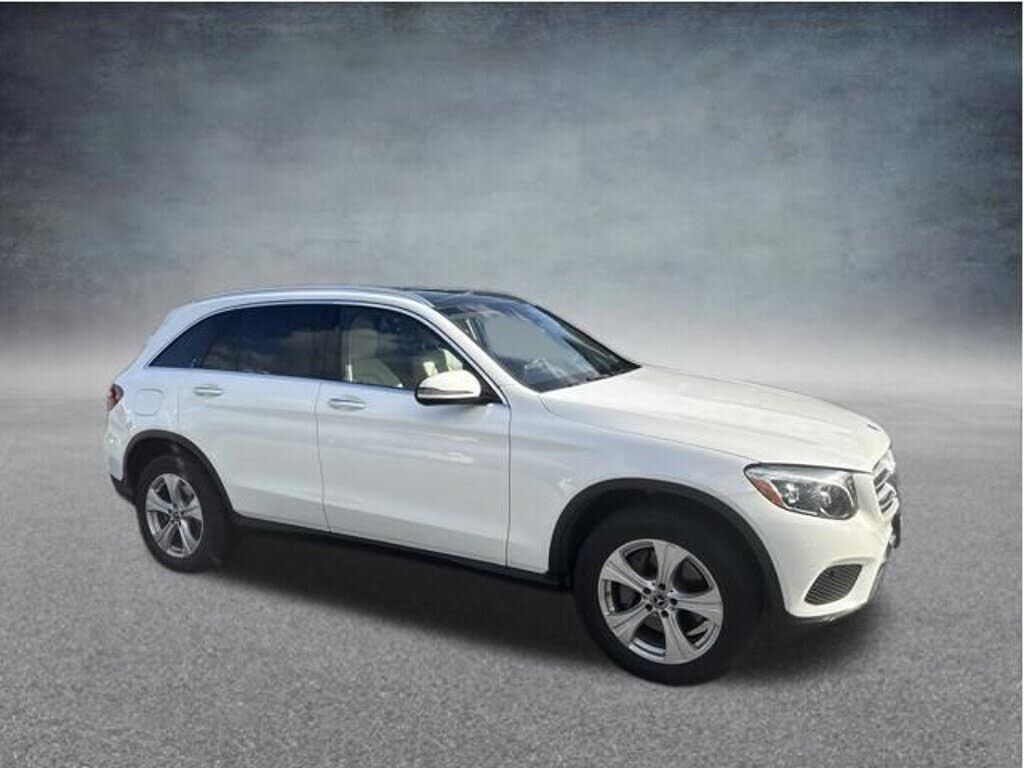 2017 MERCEDES-BENZ GLC-Class
