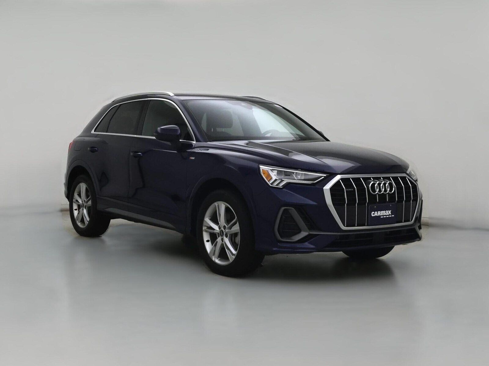 2023 AUDI Q3