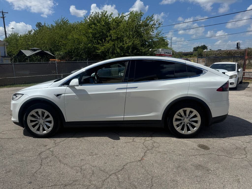 2020 TESLA Model X