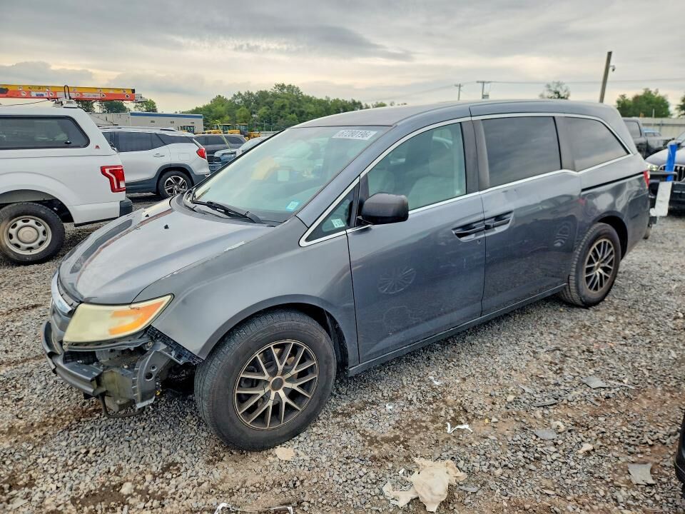2011 HONDA Odyssey
