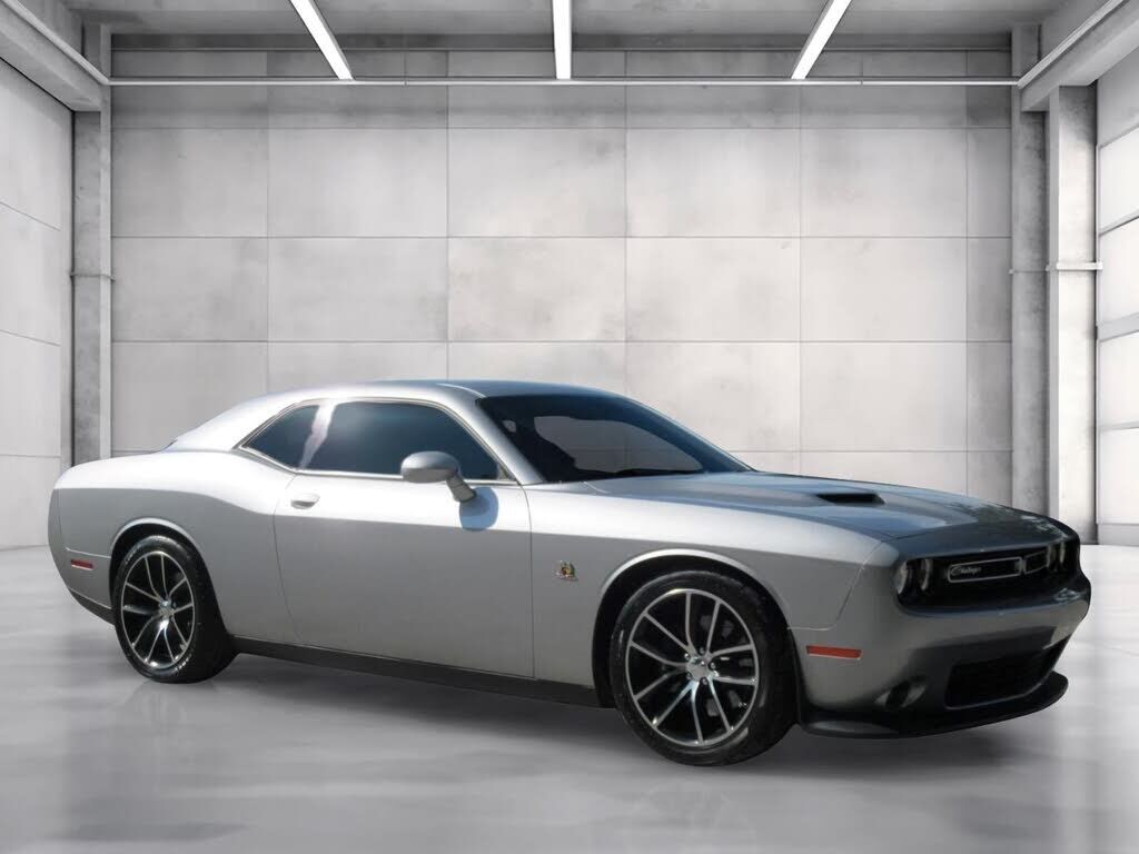 2015 DODGE Challenger