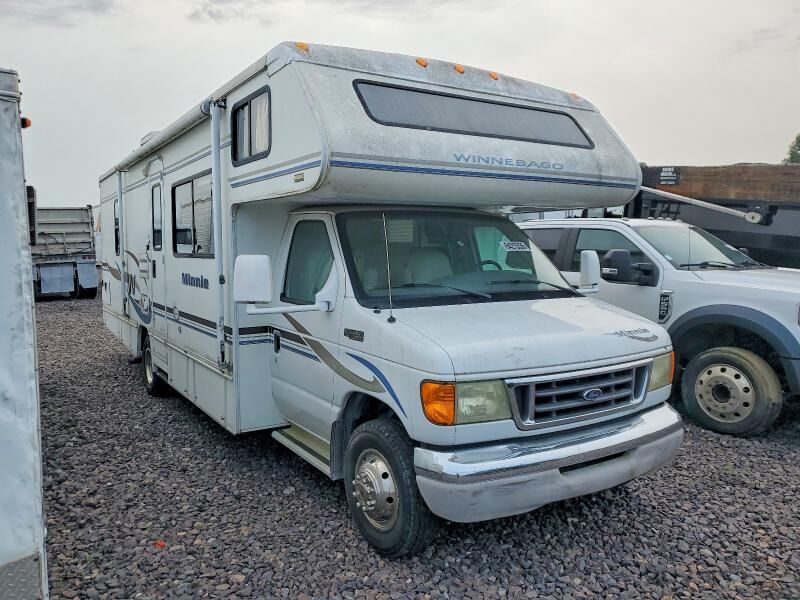 2004 FORD E-450