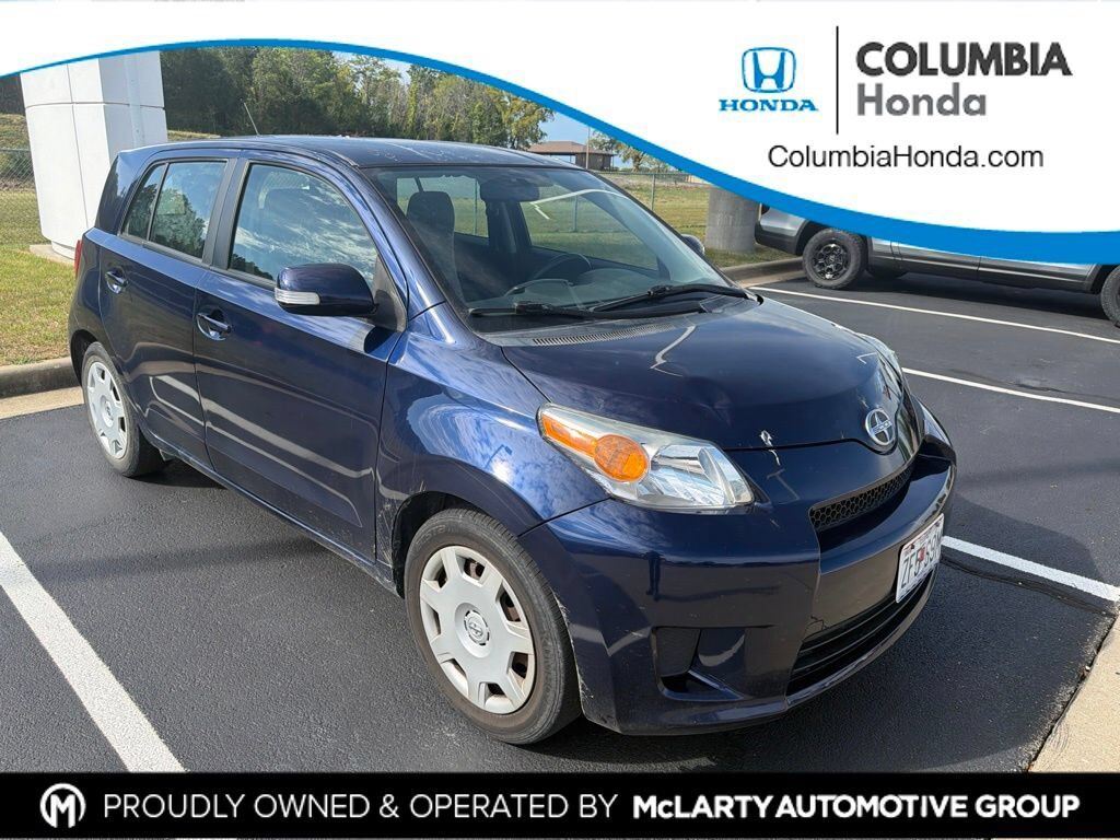 2011 TOYOTA SCION