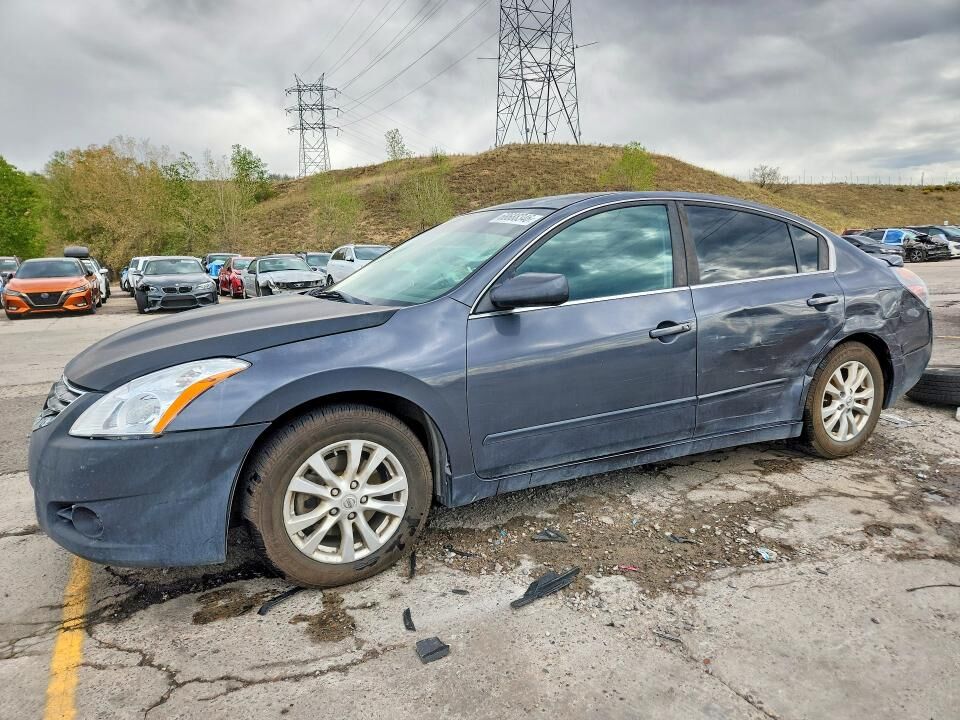 2012 NISSAN Altima