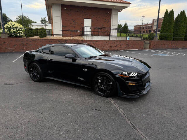 2018 FORD Mustang