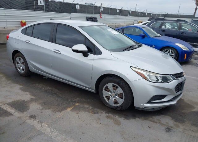 2017 CHEVROLET Cruze