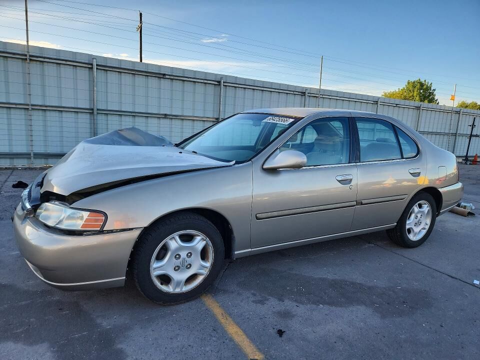 2000 NISSAN Altima
