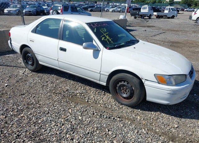 2001 TOYOTA Camry