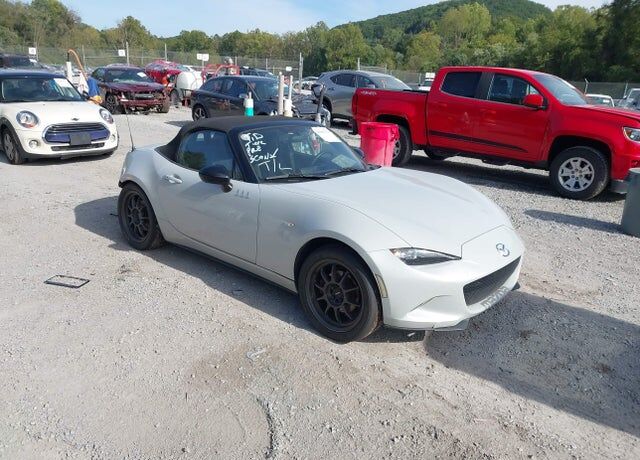 2016 MAZDA MX-5