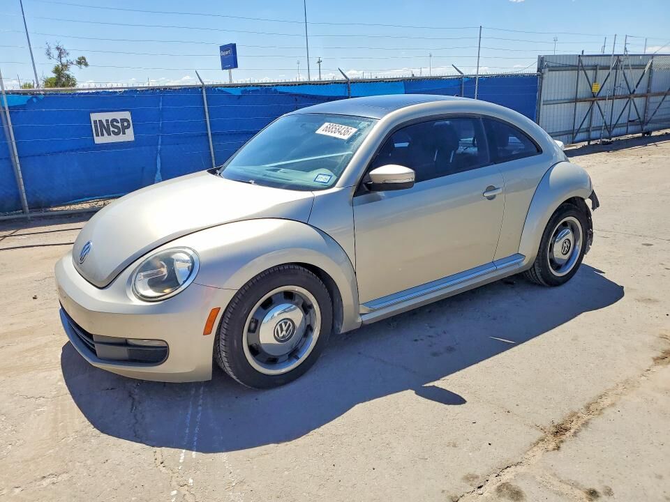 2013 VOLKSWAGEN Beetle